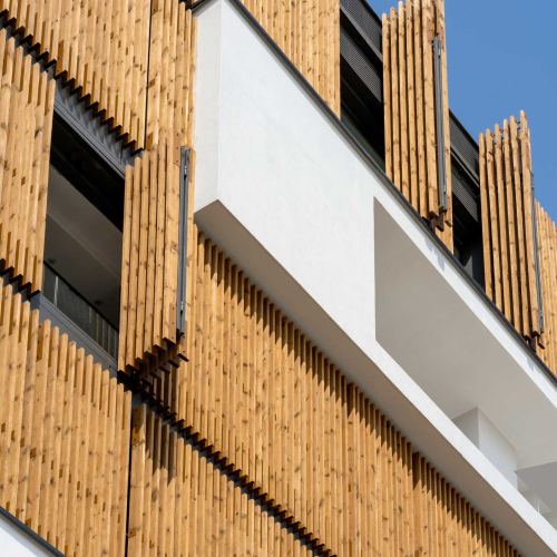 Contemporary façade of SAAR COMPLEX designed by GRID Architecture Office in Shiraz, Iran.