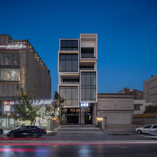 Contemporary façade of 147 COMMERCIAL COMPLEX designed by GRID Architecture Office in Shiraz, Iran.